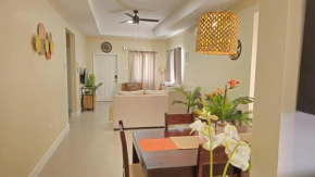Sea La Vie Cozy 2-Bedroom Beachfront Escape